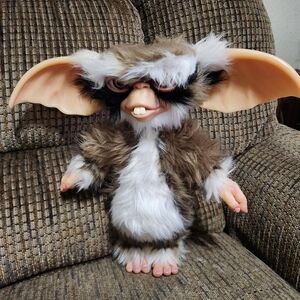 Gremlins 2 Lenny Mogwai Prop Replica Trick or Treat Studios Officially Licensed